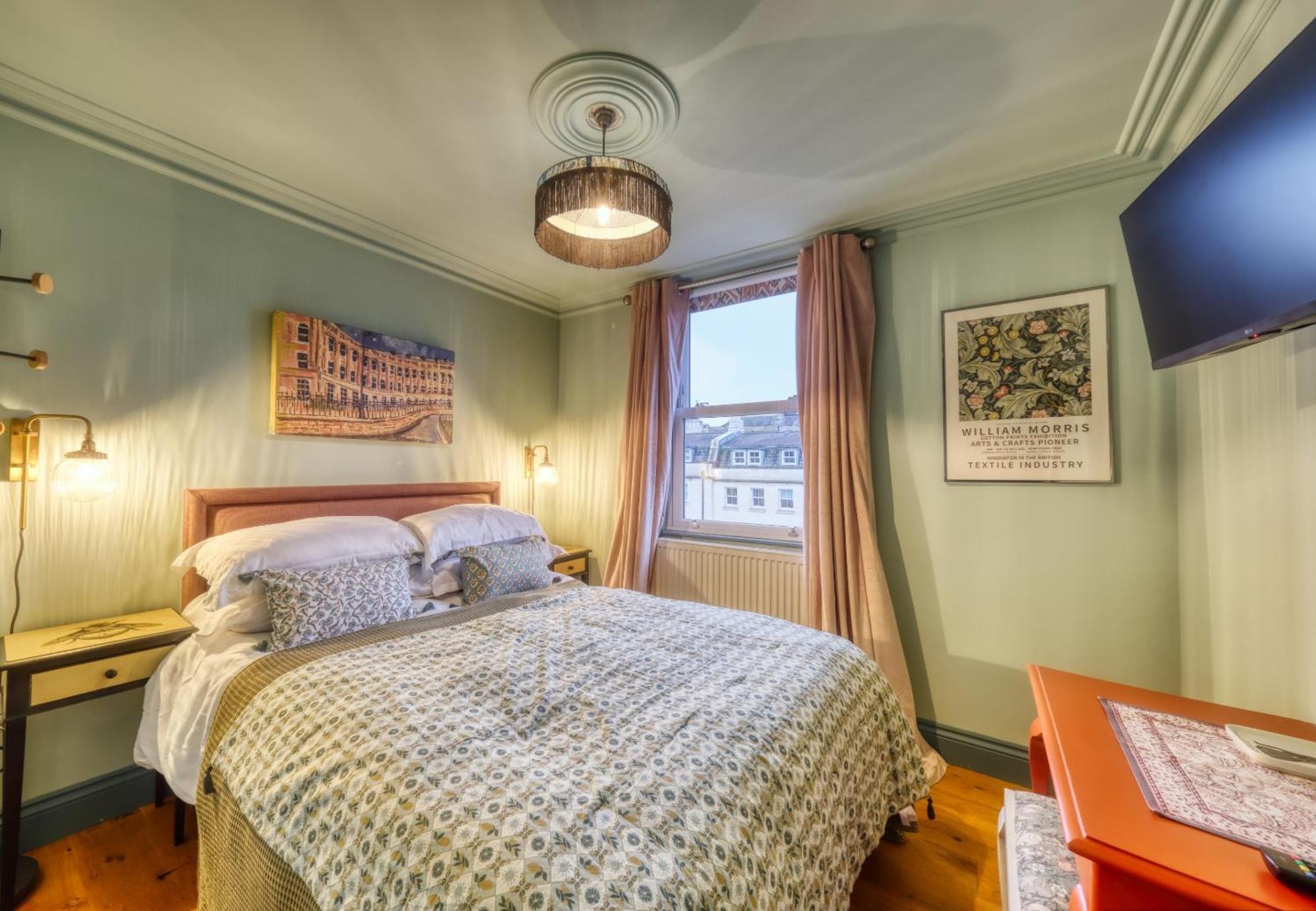 The Bluebell Hotel บาธ ภายนอก รูปภาพ